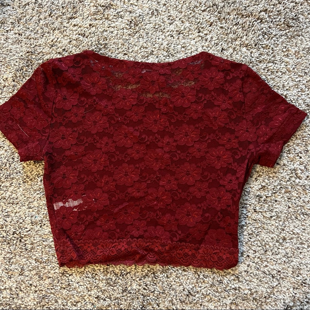 Maroon lace crop top - Picture 3 of 3